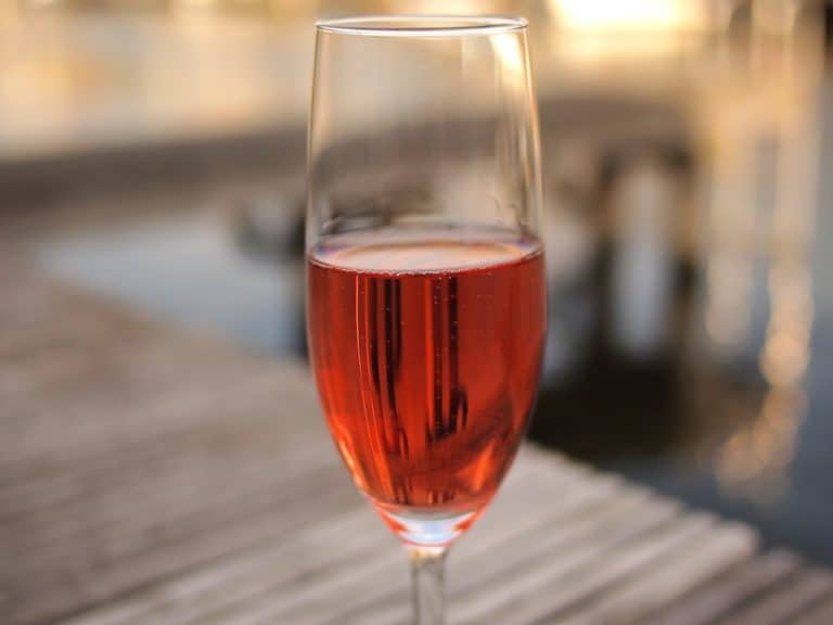 Does Rosé Wine Make You Fat?
