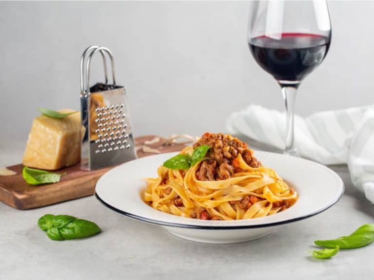 Best Red Wines for Cooking Spaghetti Sauce