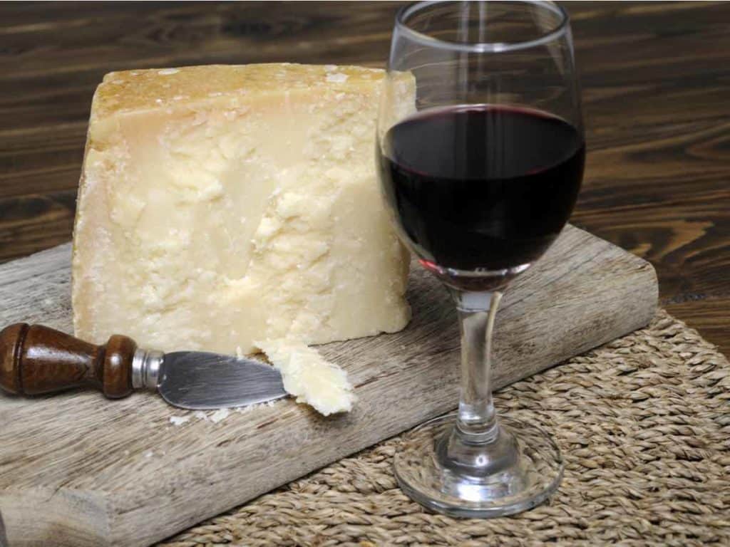 chianti and cheese
