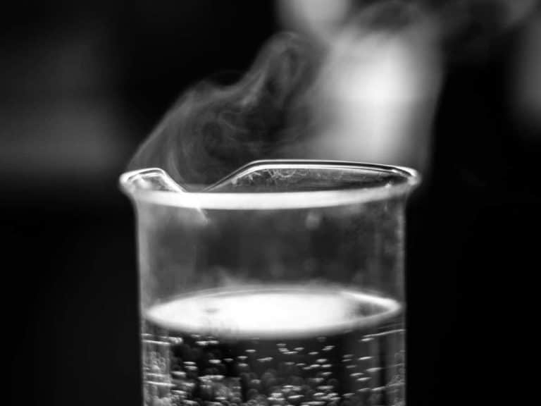 How Fast Does Alcohol Evaporate [At Room Temperature and When Boiling]