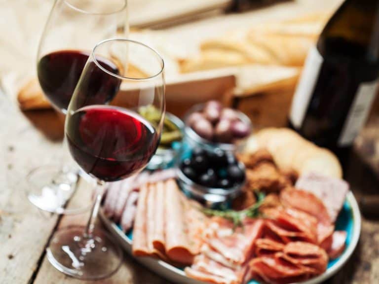 What Food Goes With Beaujolais Nouveau?