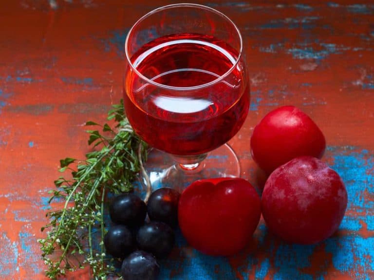 Is Blush Wine Sweet Or Dry?