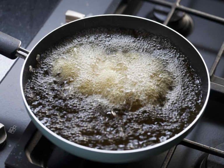 Does Oil Evaporate When Cooking