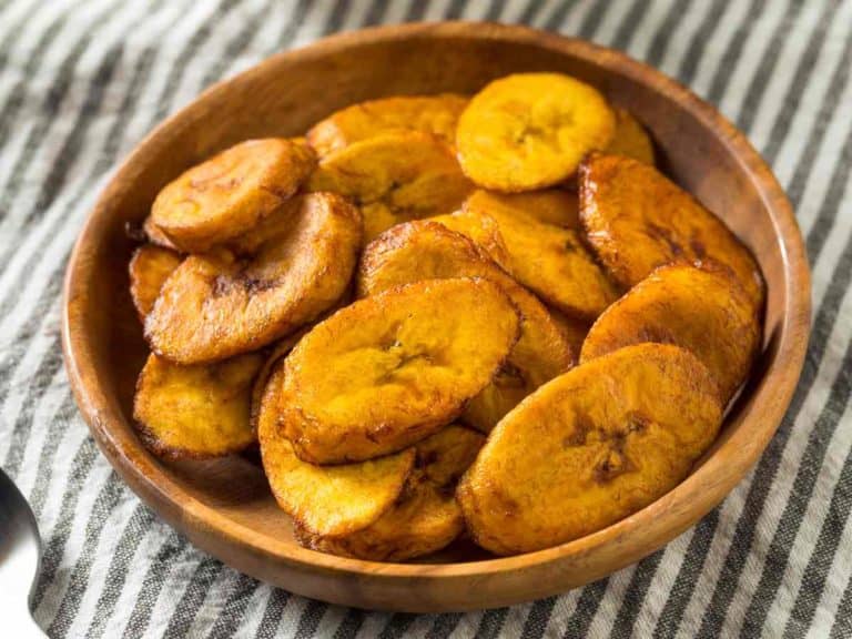 Best Plantain Substitutes And How to Cook Them